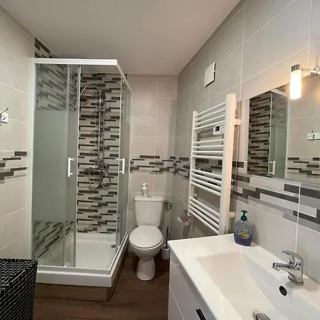 Appartement 2 Chambres Centre Tarascon-sur-Ariège Esterno foto